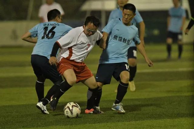 艺术体操世界杯塔什干站落幕 中国队包揽集体项目三金